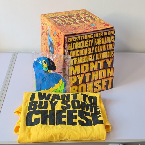Monty python the monster box - monty,